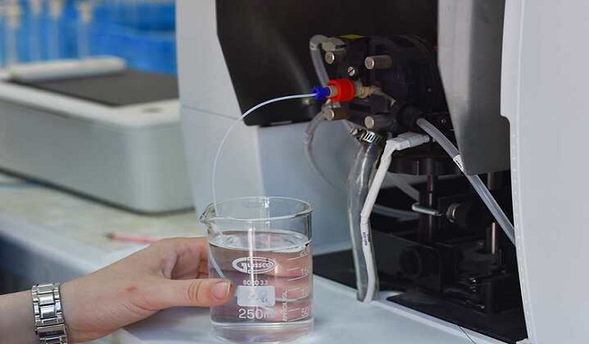 LABORATOIRE TRAITEMENT DES EAUX